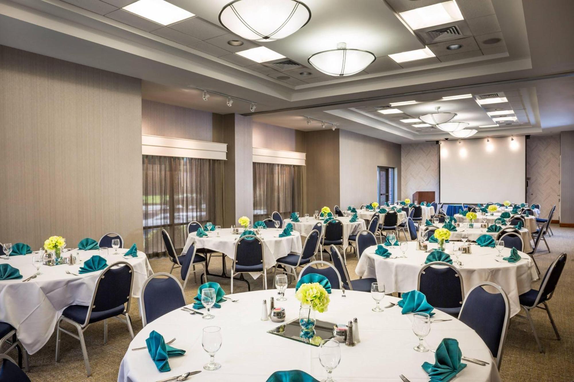 Springhill Suites Hampton Exteriér fotografie